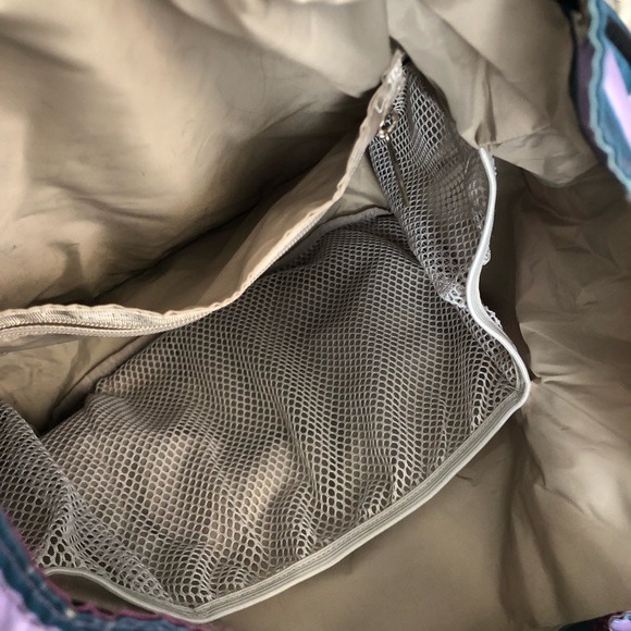 LeSportsac Medium Voyager Backpack - Picture 8 of 10